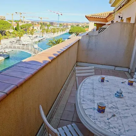 Port Quietude-1 By Interhome